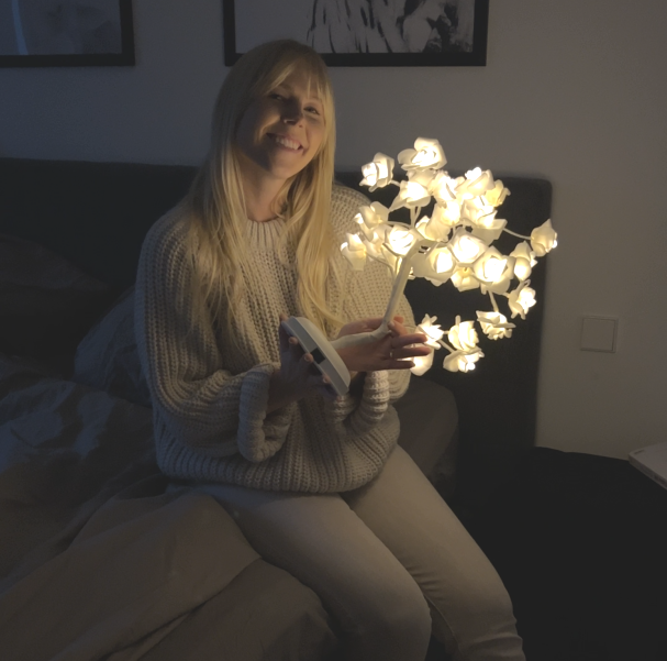 Bäumlein® - mit 32 LED Rosen